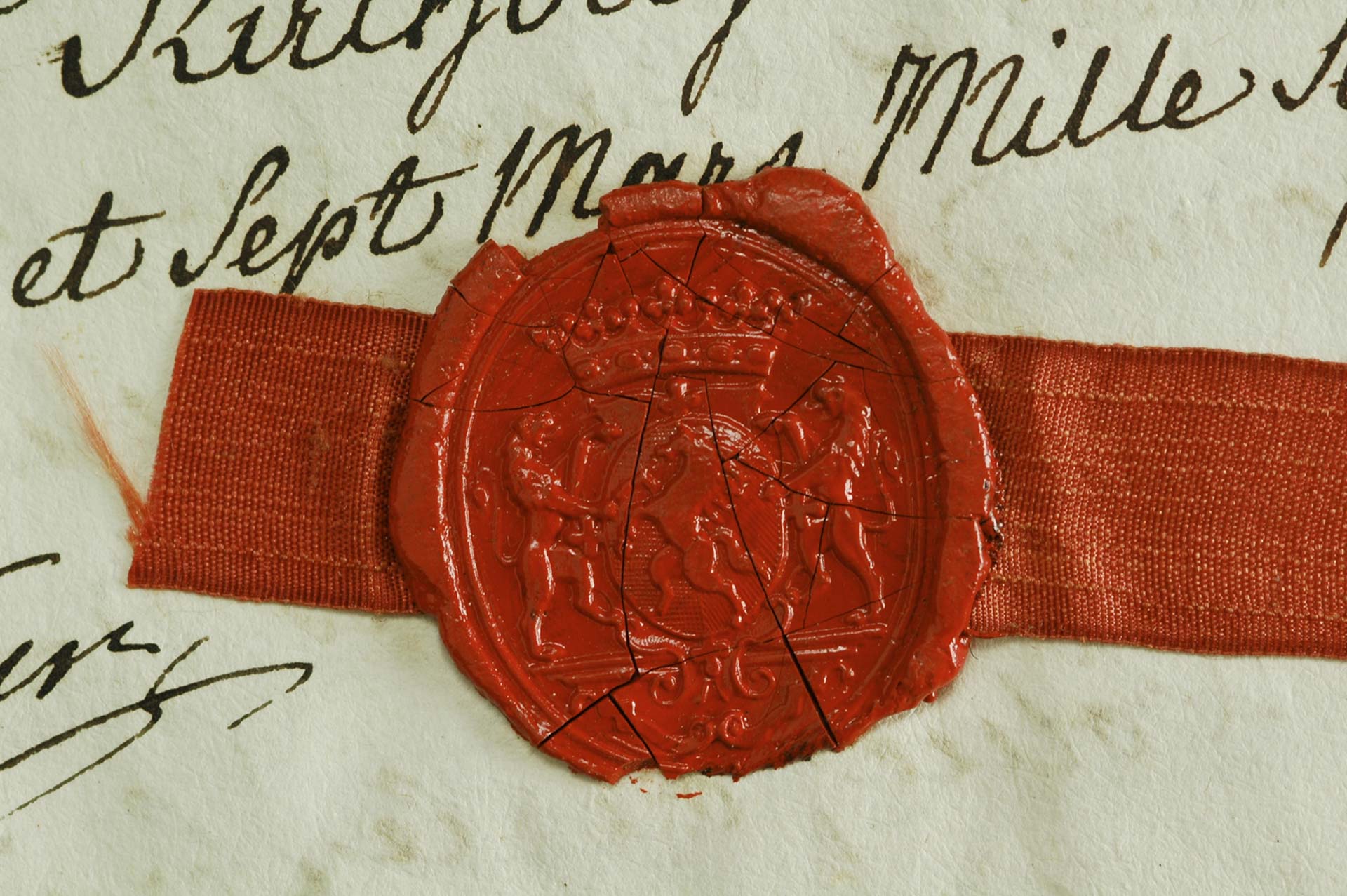 sigillo storico rosso in ceralacca con leoni fotografia per inventari museali